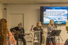 Mike-Julie-and-Julie-Musicians